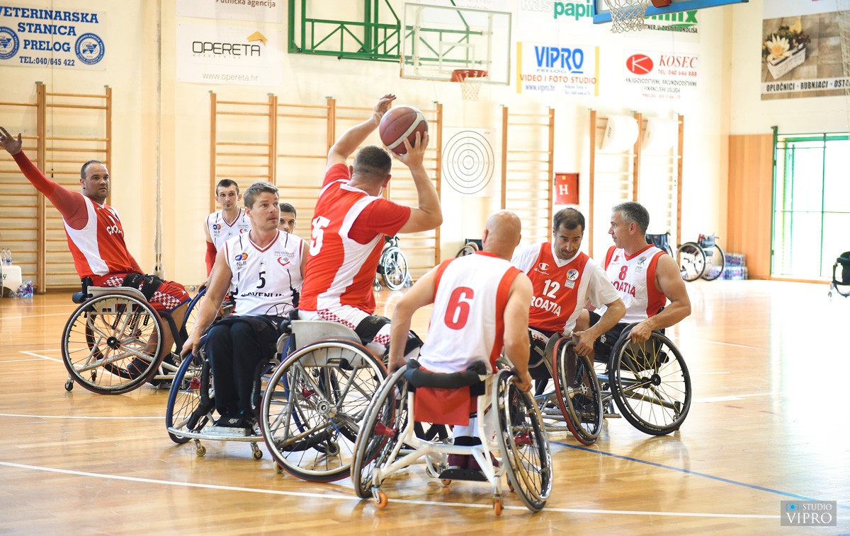 Košarkaši u kolicima