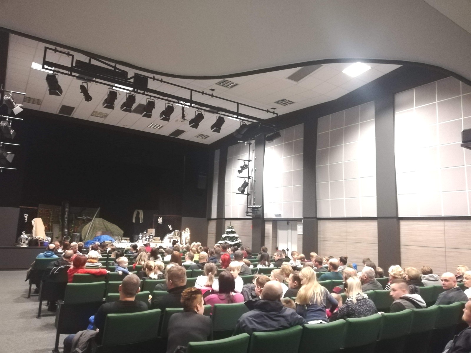 Predstava Kerekesh Teatra ‘Bibi i Bubi’ razveselila djecu u Murskom Središću