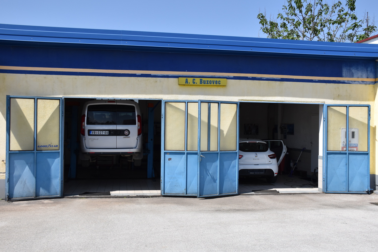 AUTOCENTAR BUZOVEC BRANKO BOJ