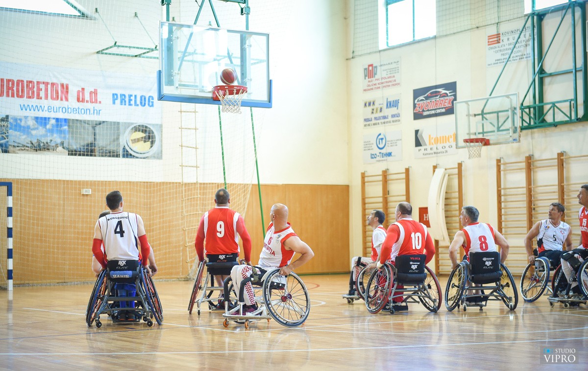 Košarkaši u kolicima