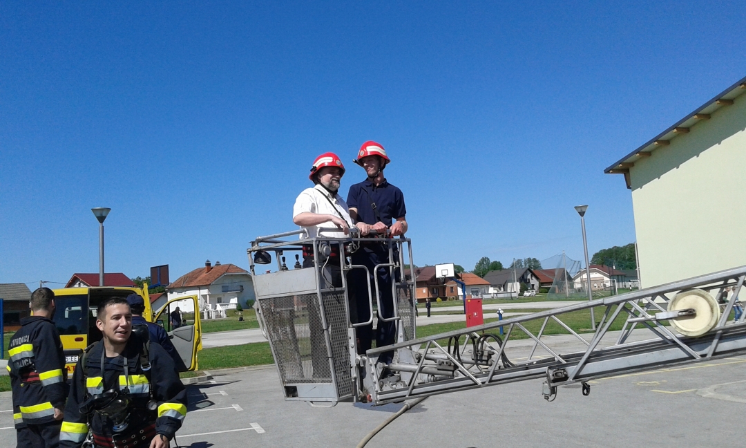 20150507104850752272