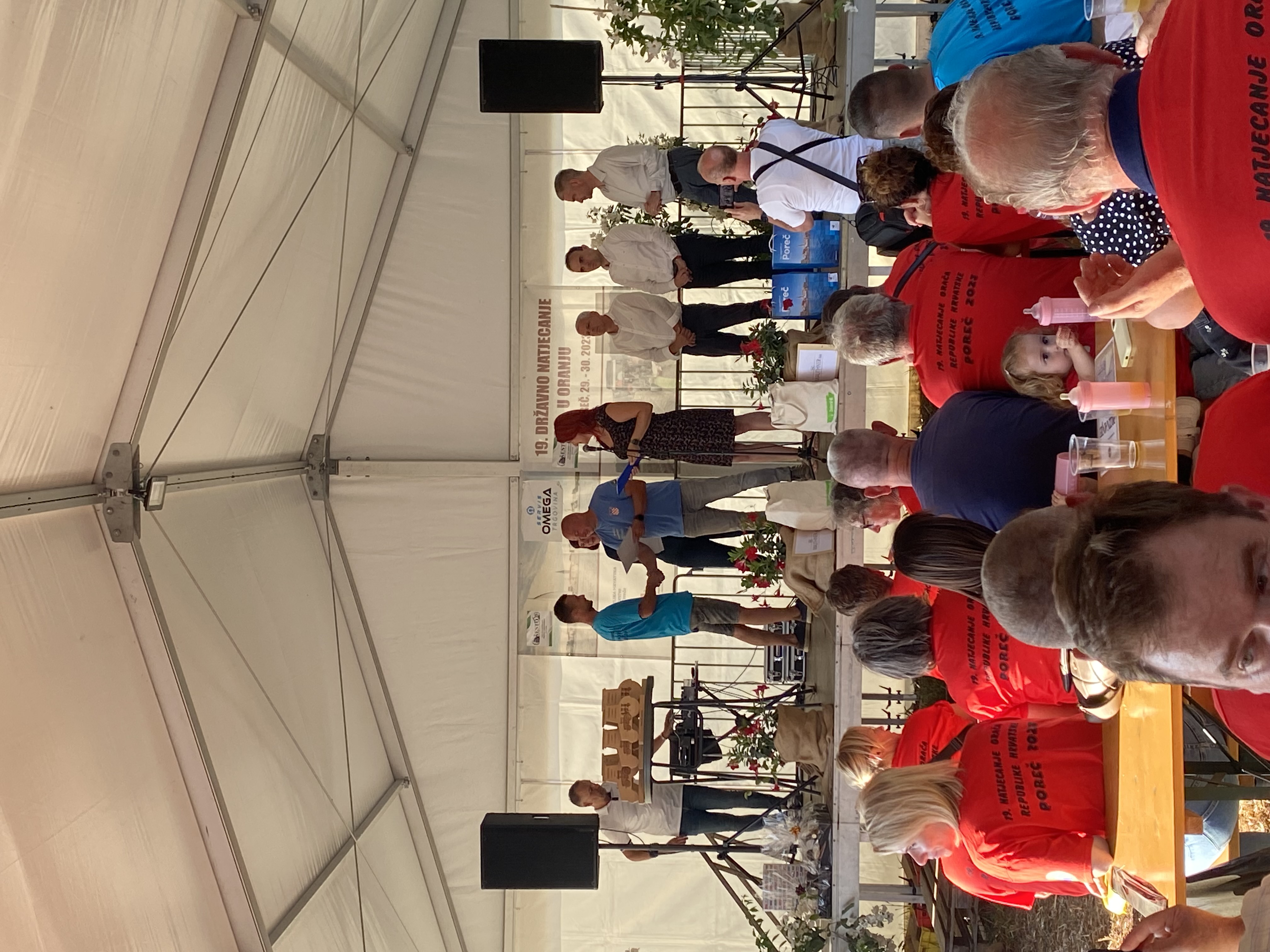 NAŠI ORAČI Nikola Perko i Valentino Šalković predstavljali Međimursku županiju na Državnom natjecanju orača u Poreču