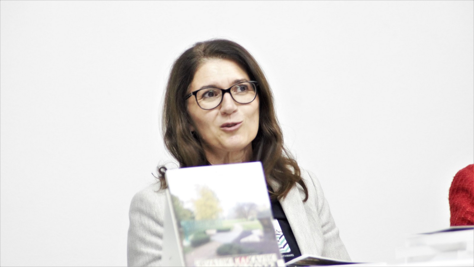 NA ČAK 400 STRANICA Predstavljen Hrvatski kajkavski kolendar 2021.