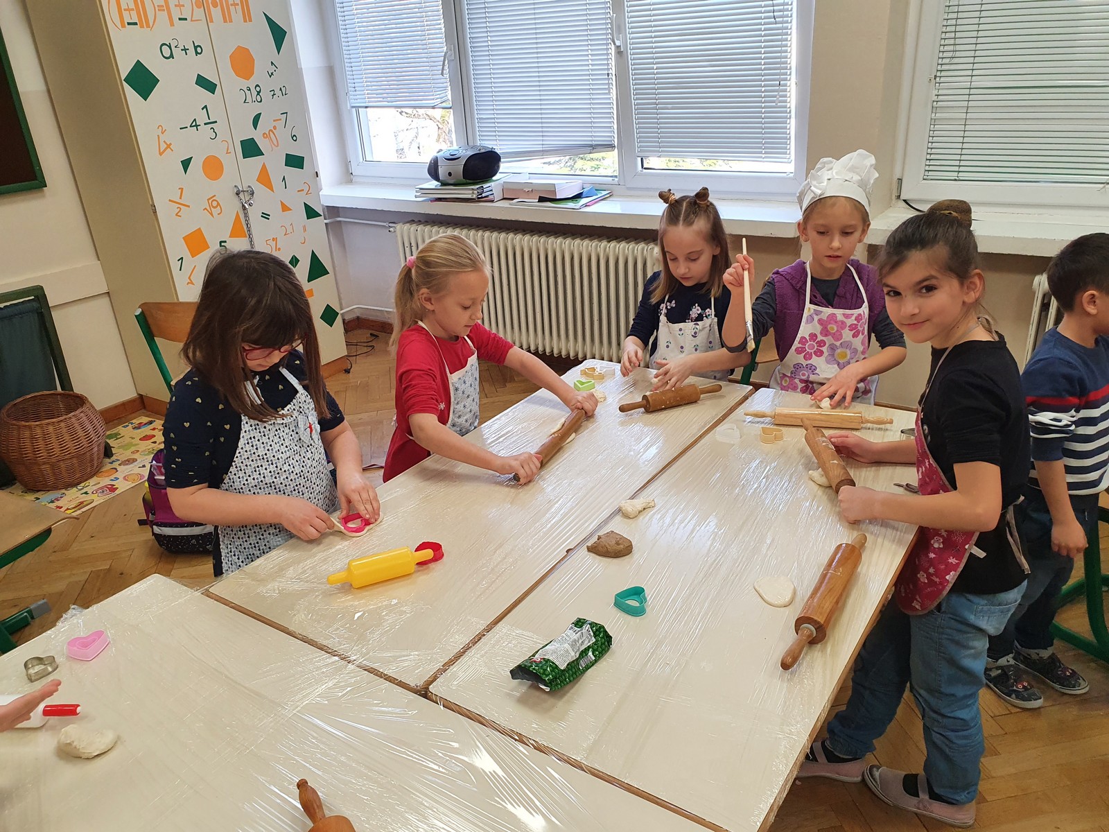 FOTO Ftičeki su se ženili v OŠ Strahoninec!