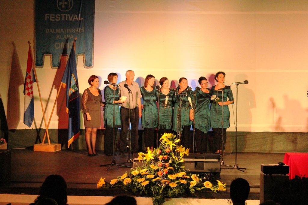 bolnabracustridonneosvojenaskol