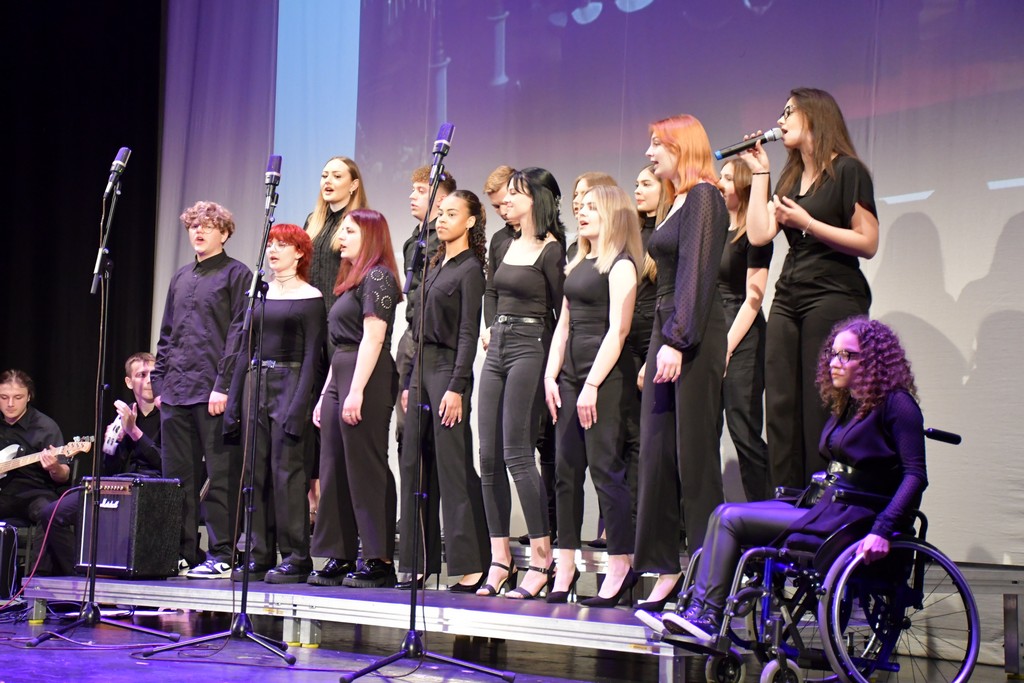 BILO JE SAVRŠENO Čakovečki gimnazijalci priredili pravu glazbenu rapsodiju