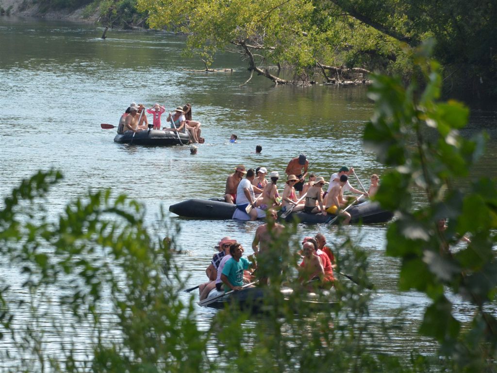 Branitelji plovom obilježili Dan pobjede i domovinske zahvalnosti