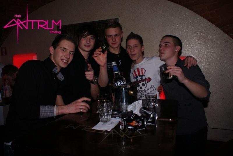 slika0025 Antrum (Petak i subota, 14. i 15.12.2012)