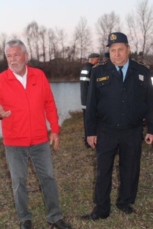 Vatrogasna vježba na obali Mičigen jezera