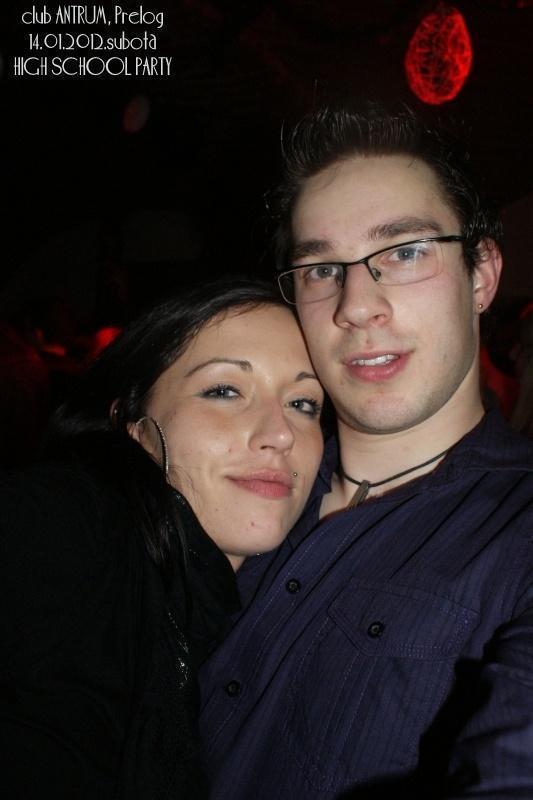 slika0076 Antrum (Subota, 14.1.2012) slika0076 Antrum (Subota, 14.1.2012)