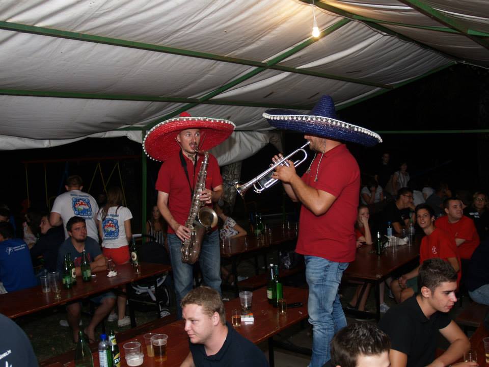 1186627916096023526269755378868