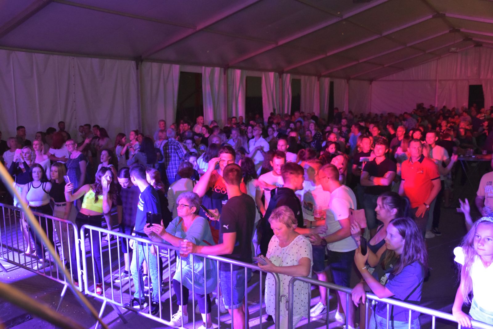 Zlatko Pejaković oduševio Donju Dubravu!