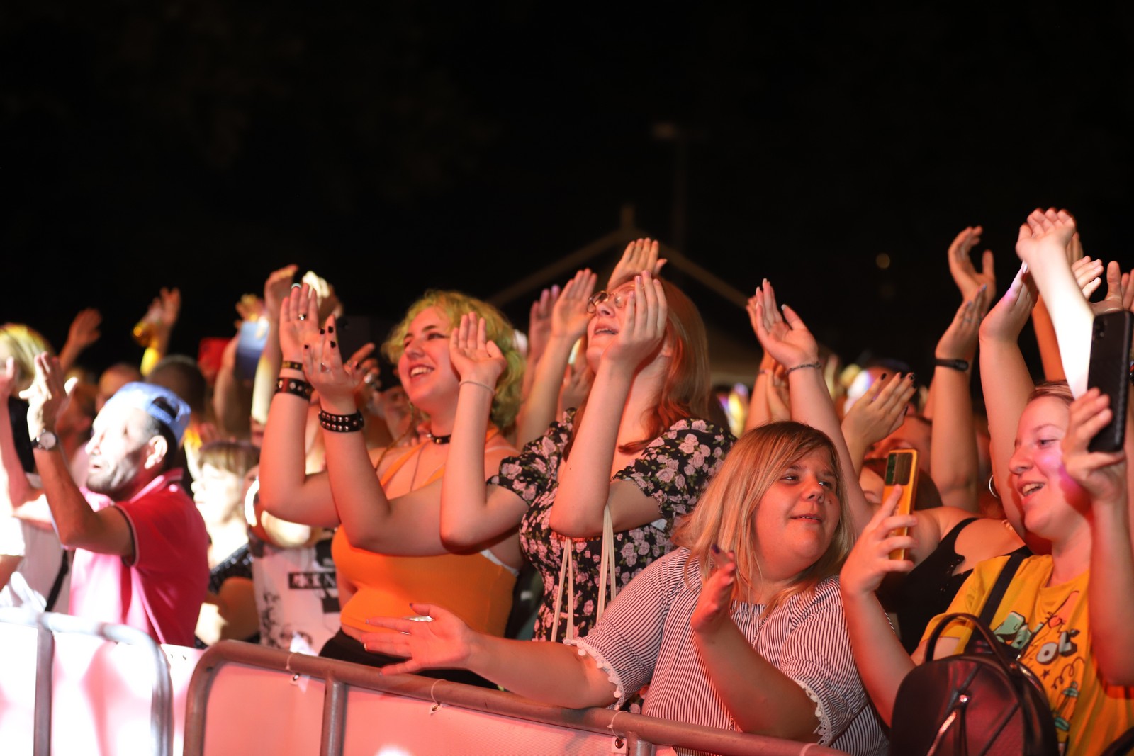 Kako je dobro vidjeti vas opet! Sanja, Marinko i Zec oduševili hitovima Novih Fosila