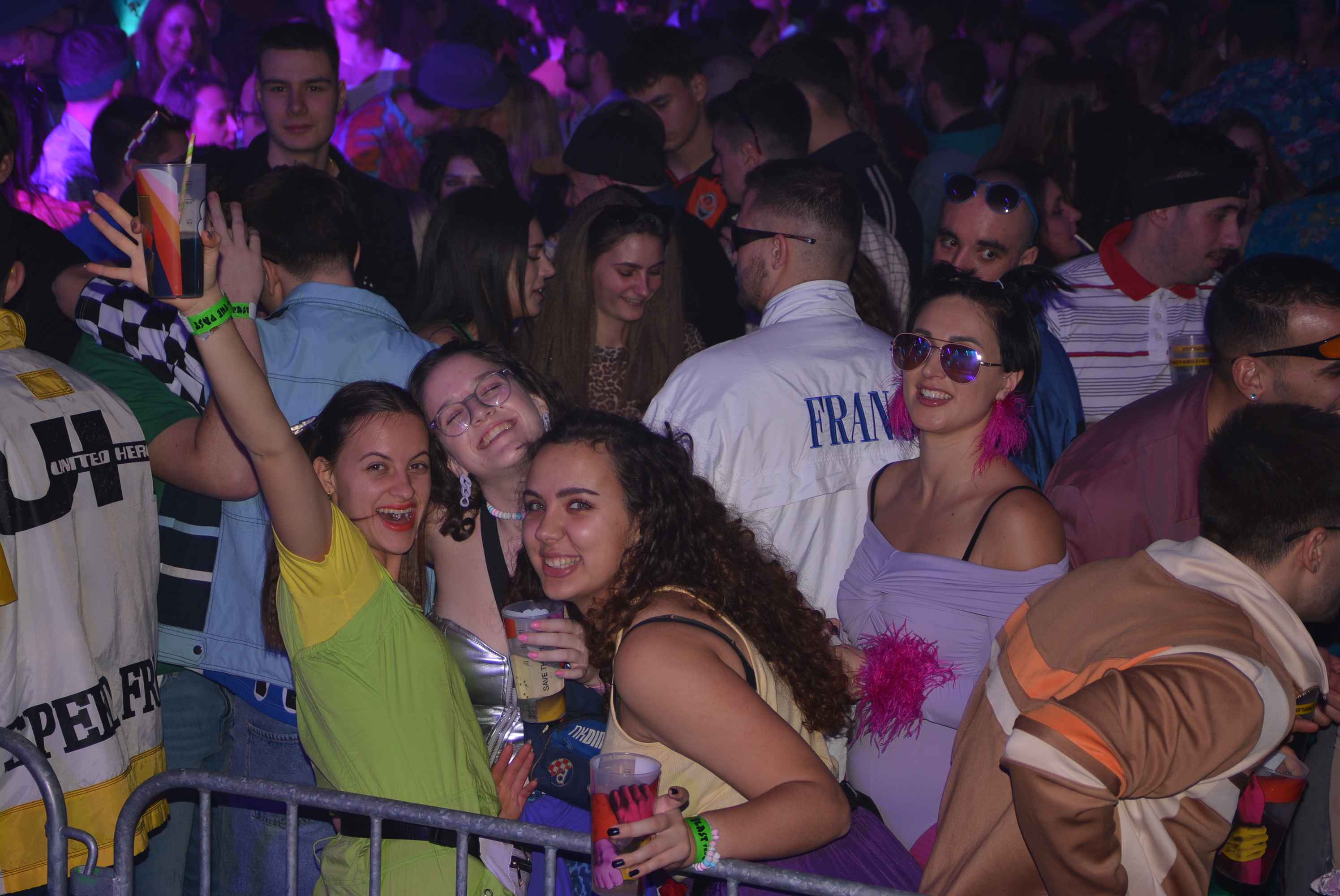 FOTO/VIDEO Čaroban završetak jubilarnog 10. ‘Blast from the past’ šarenila u Čakovcu