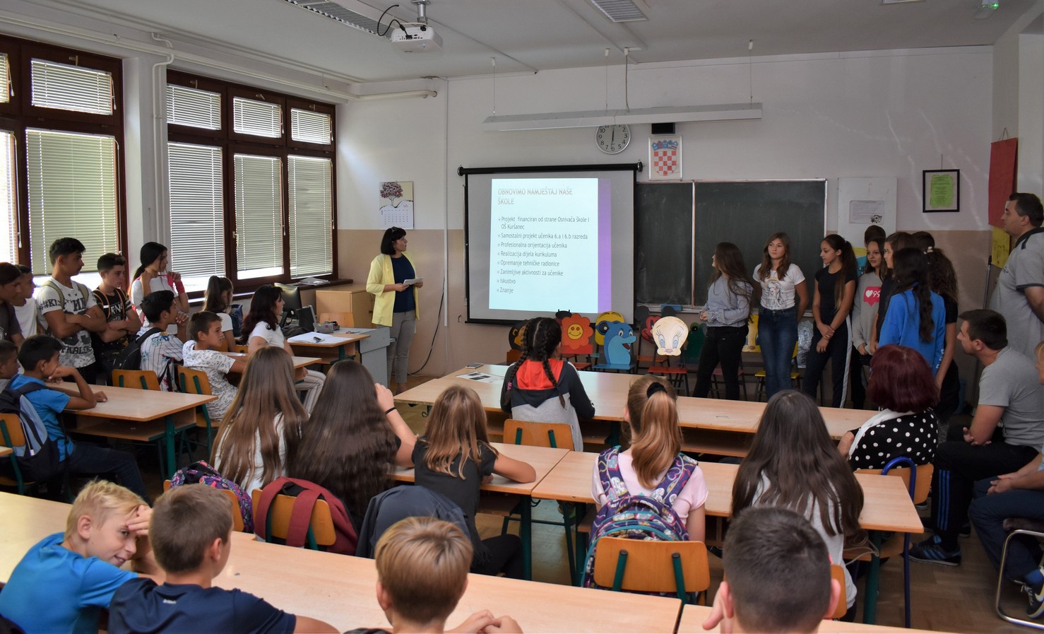 Učenici OŠ Kuršanec pružili novi izgled starim školskim stolicama