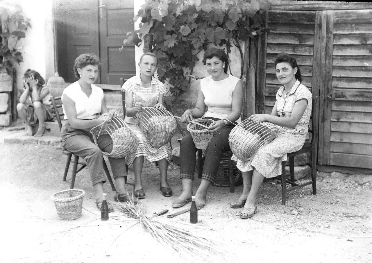 Fotografije donjodubravske prošlosti