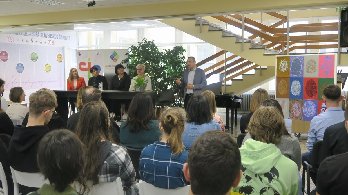 Gimnazija Josipa Slavenskog Čakovec i ove školske godine kroz Centre izvrsnosti okuplja talentirane i darovite učenike