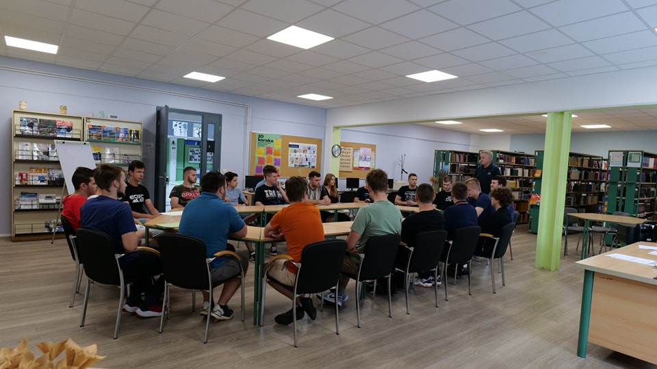 TEHNIČKA ŠKOLA ČAKOVEC Posljednje zajedničko okupljanje maturanata