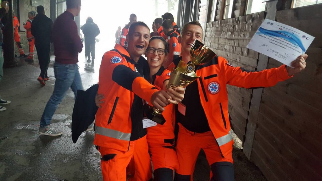 NIKOLA VRŠIĆ Skladan smo tim poput naše nogometne reprezentacije – skromni, samozatajni, velikog srca i zavidnih rezultata! NIKOLA VRŠIĆ Skladan smo tim poput naše nogometne reprezentacije – skromni, samozatajni, velikog srca i zavidnih rezultata!