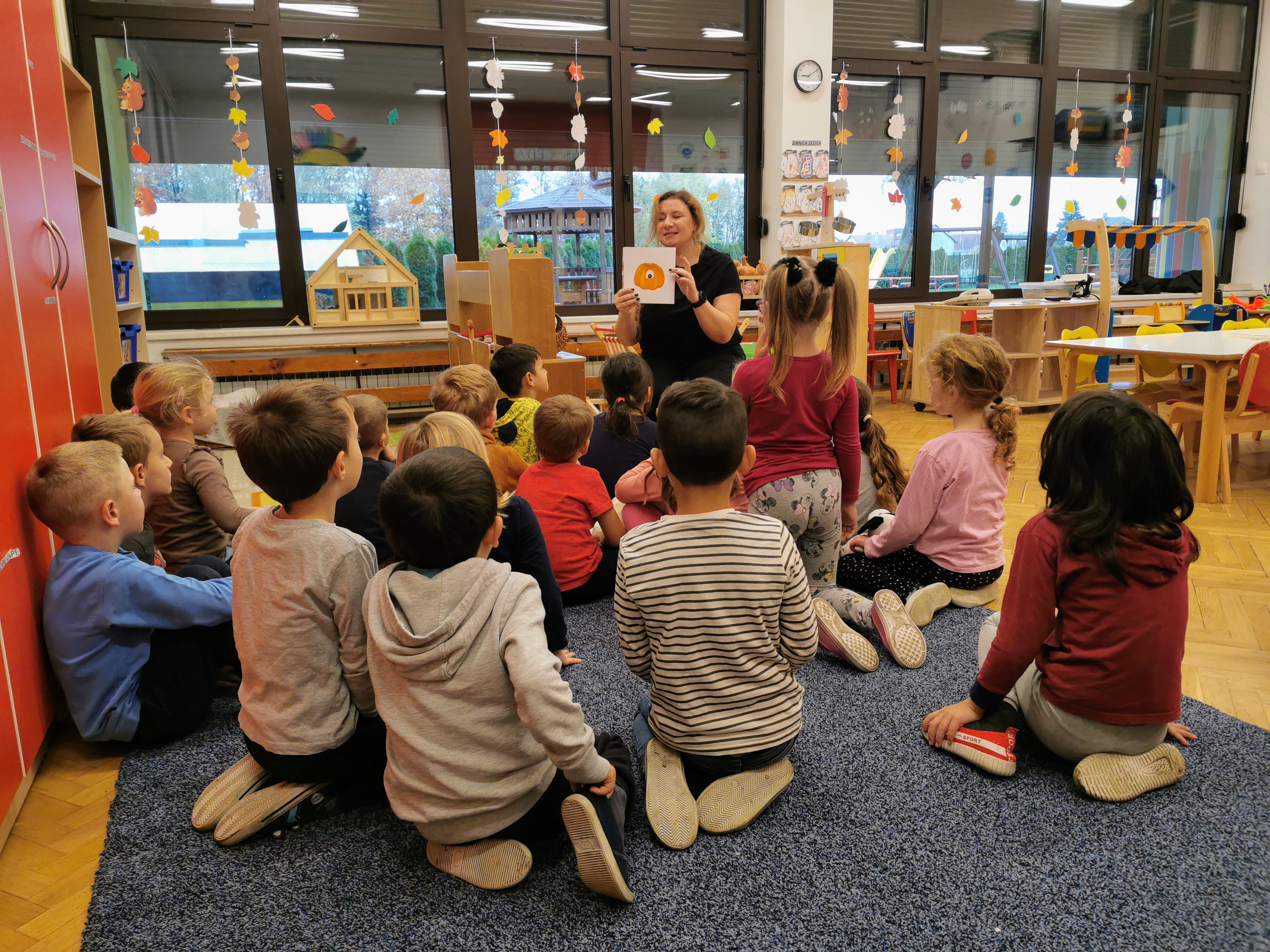 FOTO DV Kotoriba – predstavljena slikovnica ‘Pesjanek te gledi’