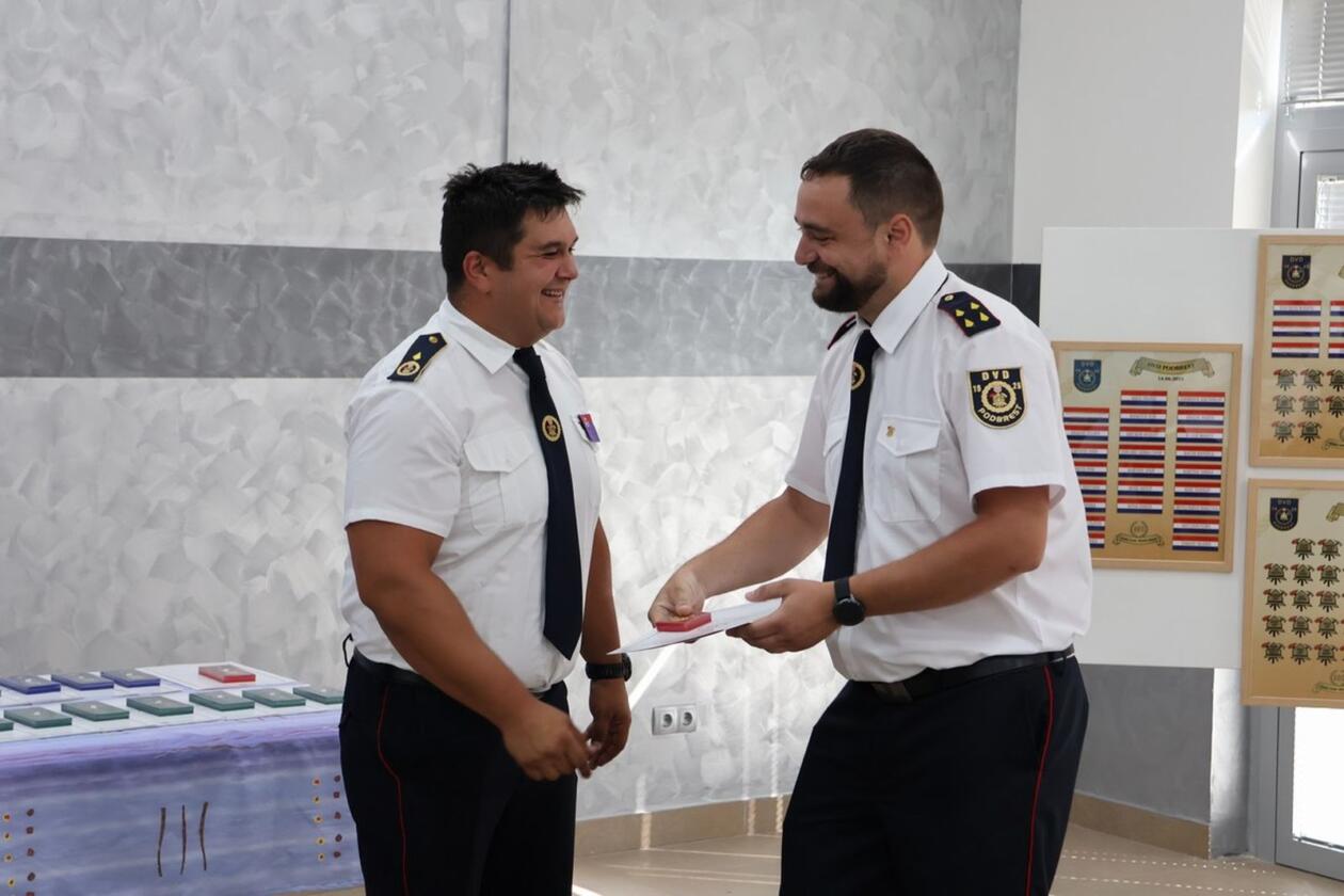 100 godina DVD Podbrest