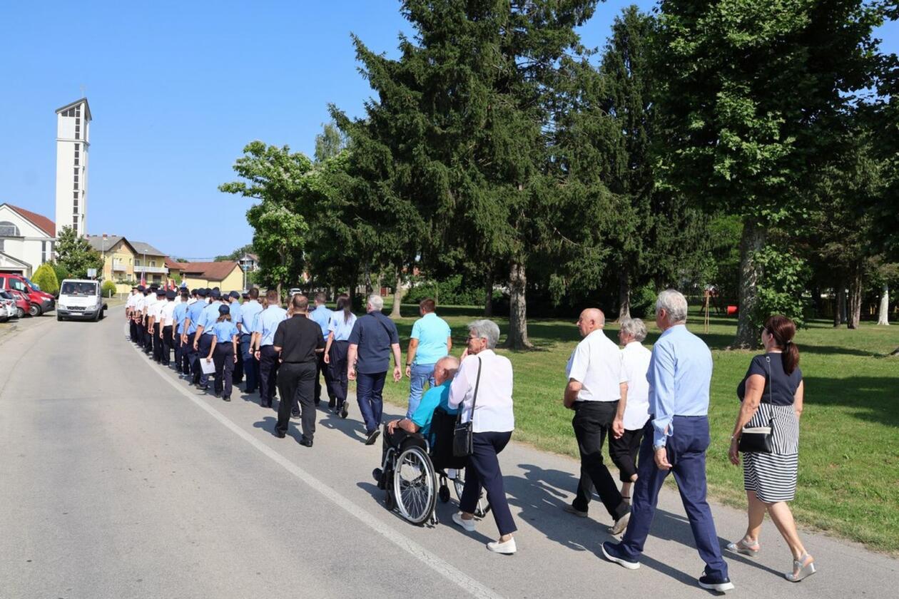 100 godina DVD Podbrest