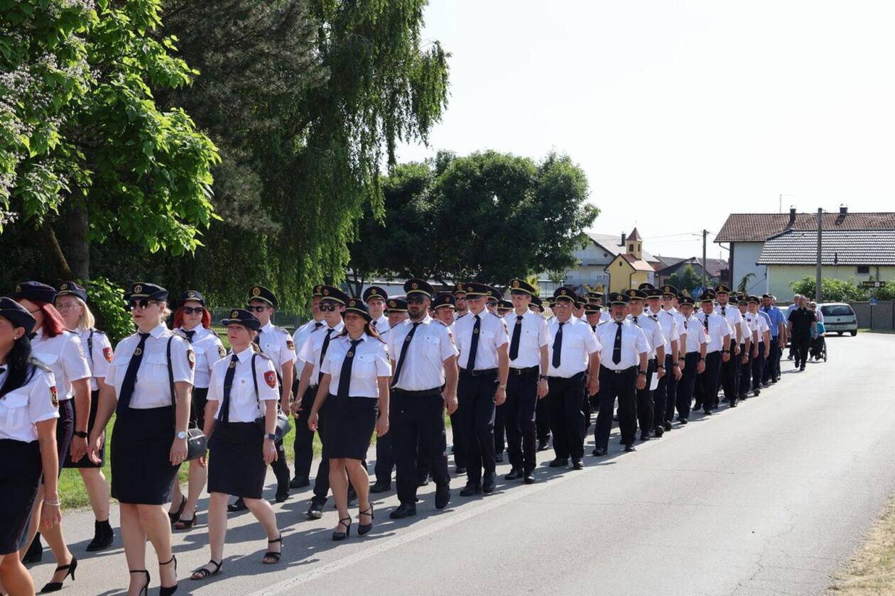 100 godina DVD Podbrest