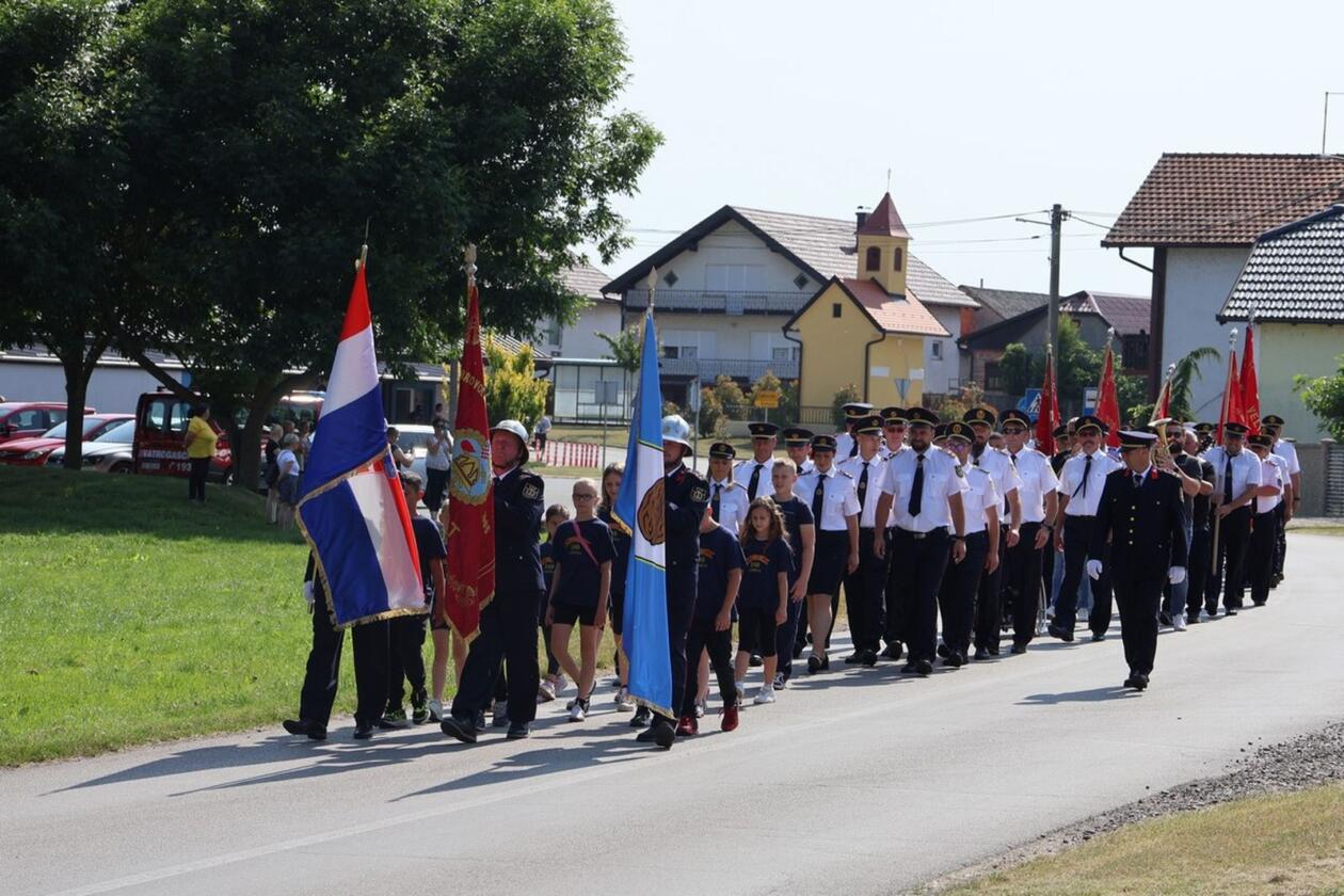 100 godina DVD Podbrest