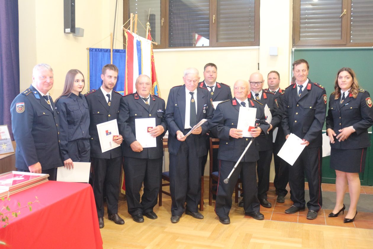 100 godina DVD Sveta Marija svečana sjednica (12)