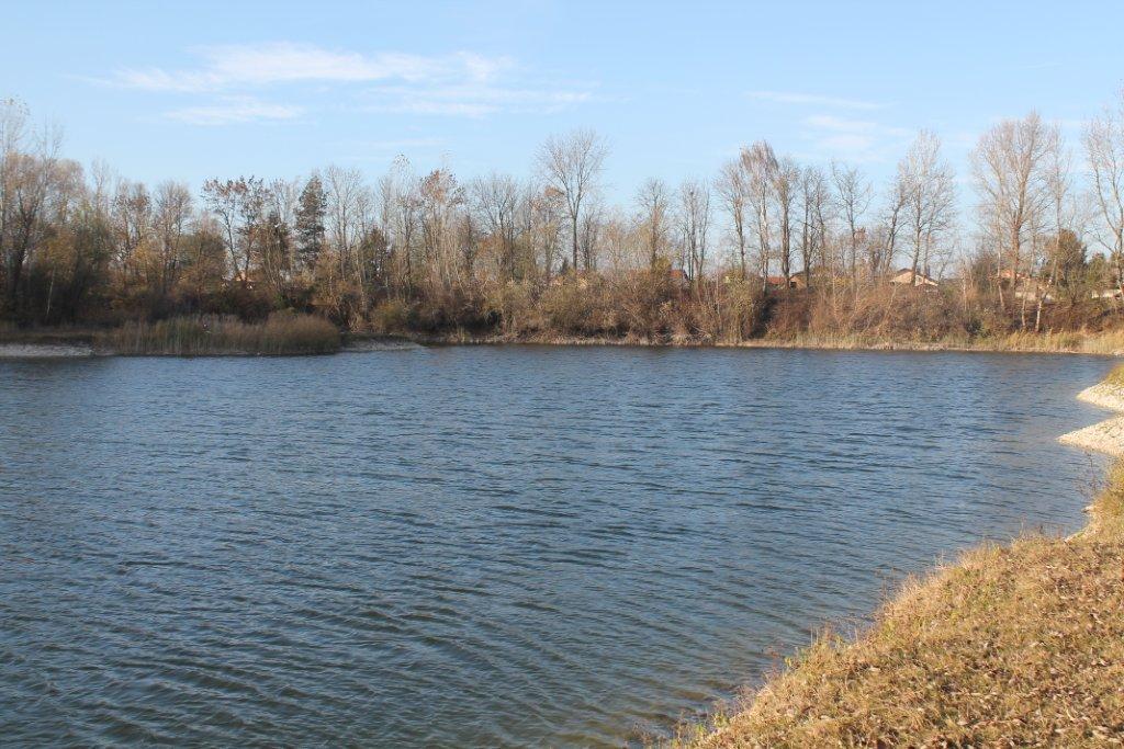 Vatrogasna vježba na obali Mičigen jezera