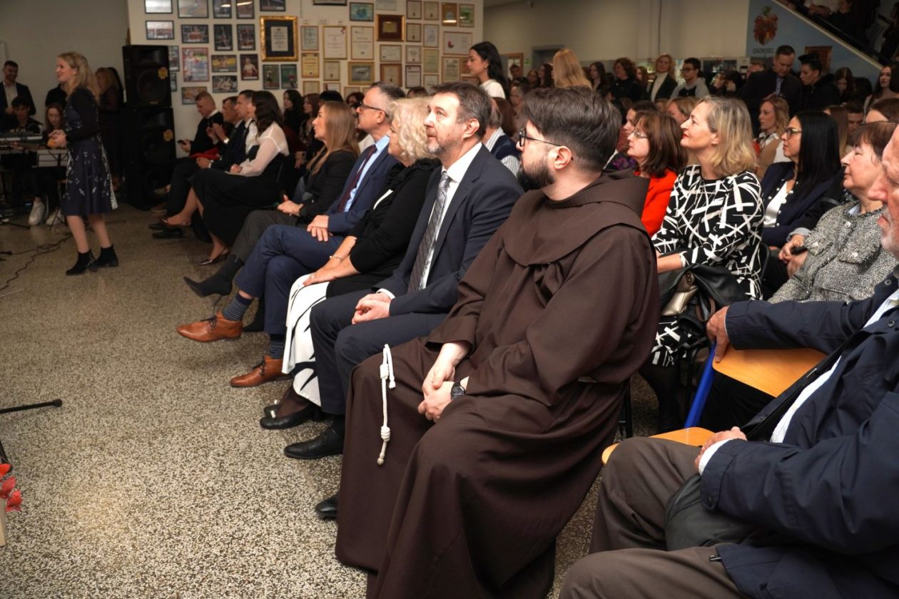 104. rođendan Ekonomske i Trgovačke škole ETŠ (23)