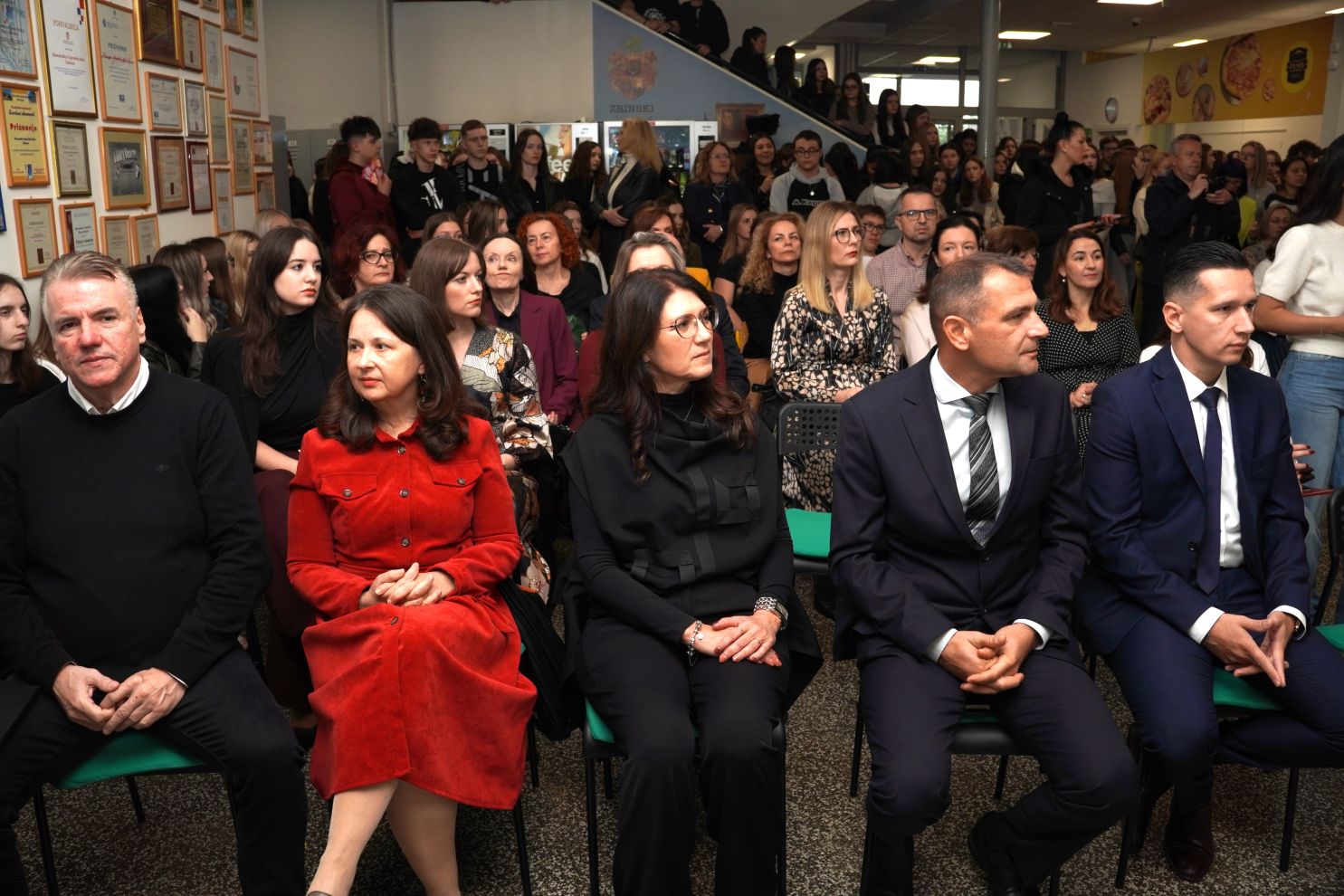 104. rođendan Ekonomske i Trgovačke škole ETŠ (7) 104. rođendan Ekonomske i Trgovačke škole ETŠ (7)