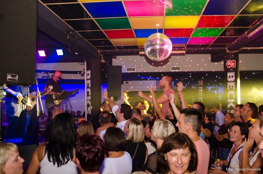 1406844111454965921916016798456