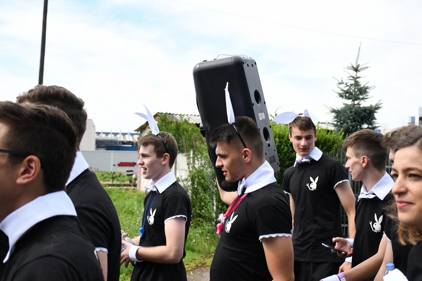 FOTO Povorka protutnjala gradom, maturanti s osmjehom dočekali kraj srednje škole!