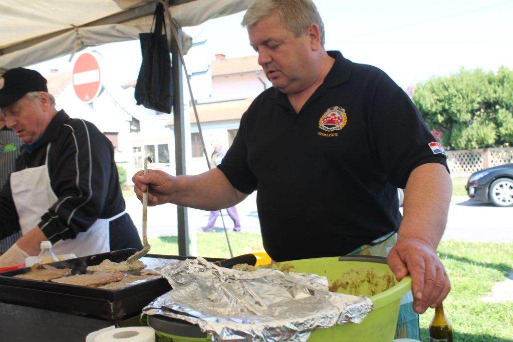 Humanitarna podjela ribica u Nedelišću