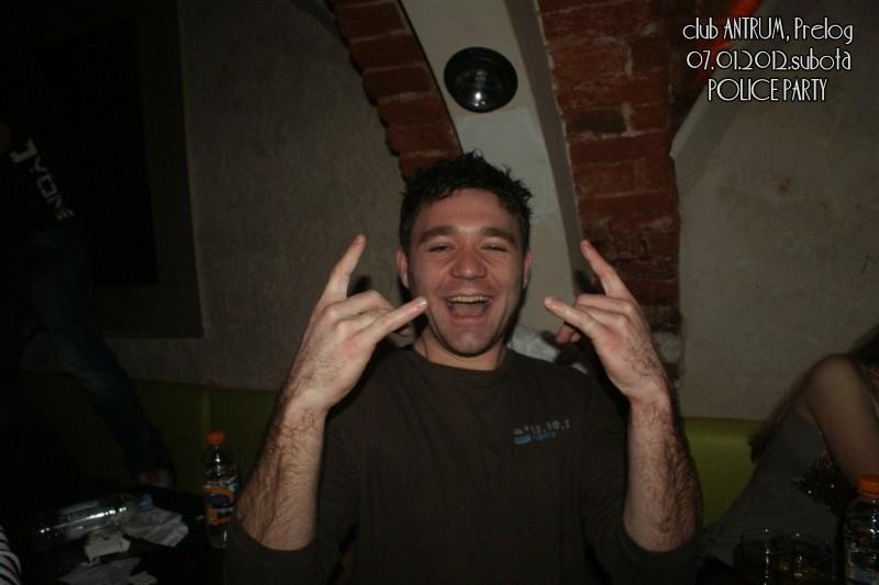 slika0098 Antrum (Subota, 7.1.2012) slika0098 Antrum (Subota, 7.1.2012)