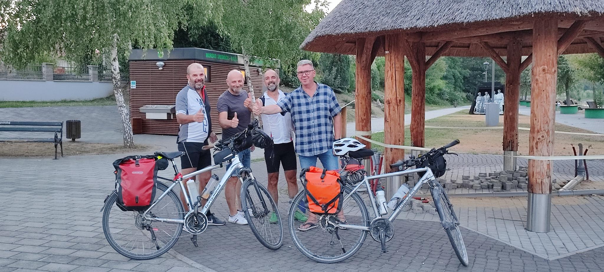 AVANTURA PREKO POLA EUROPE Biciklisti se još jednom vratili u Mursko Središće