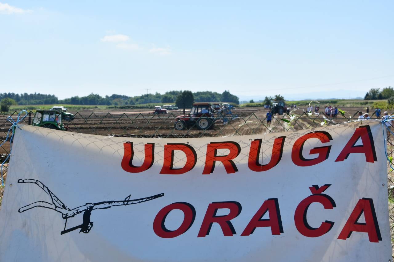 orači