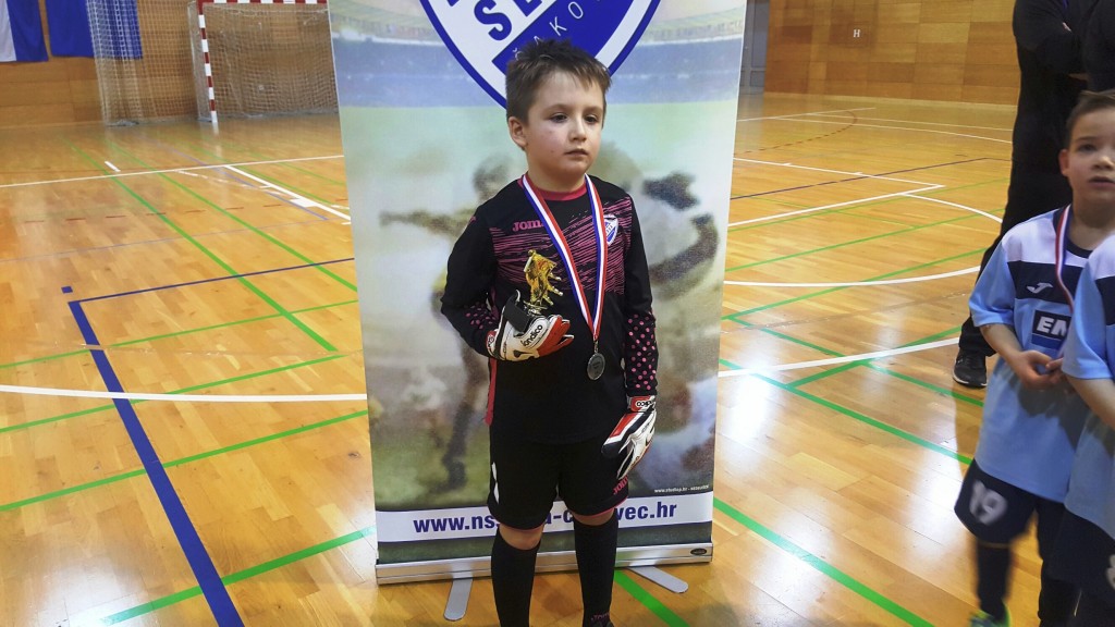 20170218195105resized976745