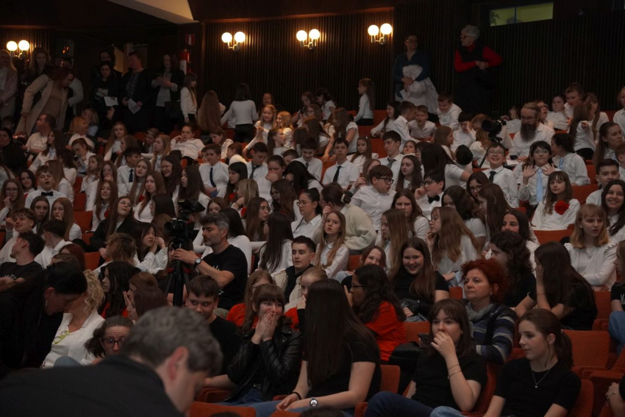 11. smotra pjevačkih zborova osnovnih i srednjih škola MŽ (10) 11. smotra pjevačkih zborova osnovnih i srednjih škola MŽ (10)