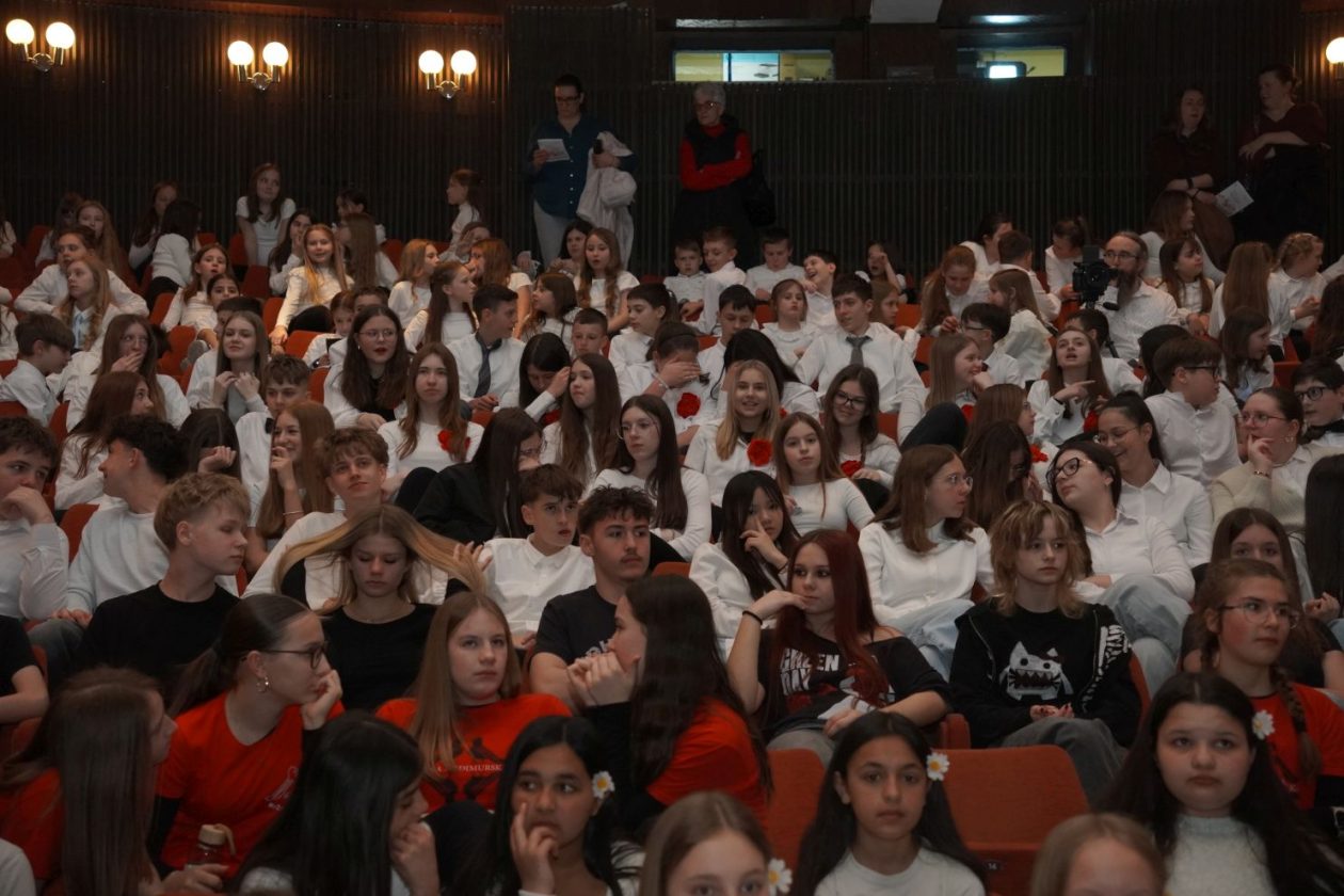 11. smotra pjevačkih zborova osnovnih i srednjih škola MŽ (14) 11. smotra pjevačkih zborova osnovnih i srednjih škola MŽ (14)