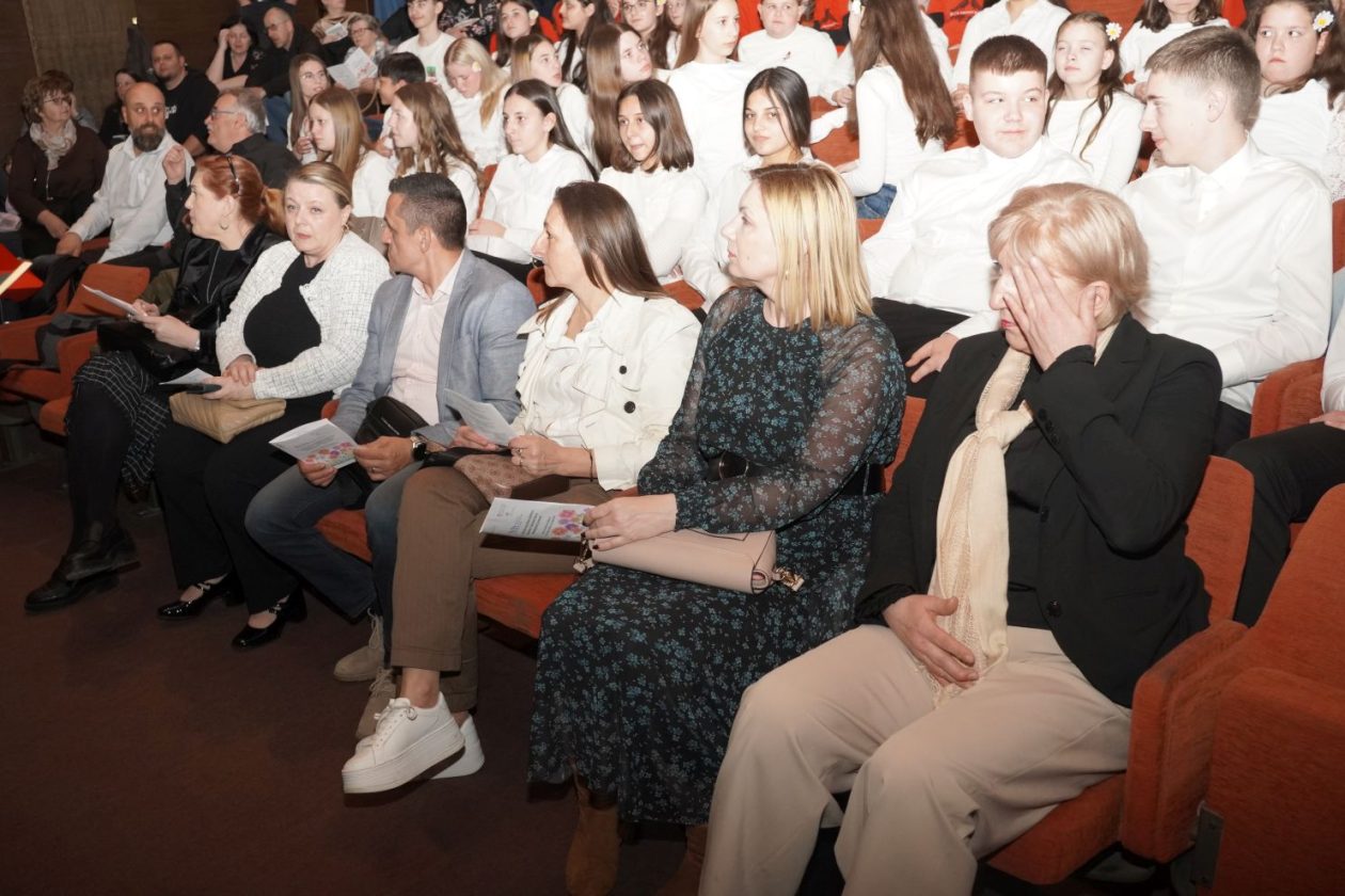 11. smotra pjevačkih zborova osnovnih i srednjih škola MŽ (15) 11. smotra pjevačkih zborova osnovnih i srednjih škola MŽ (15)