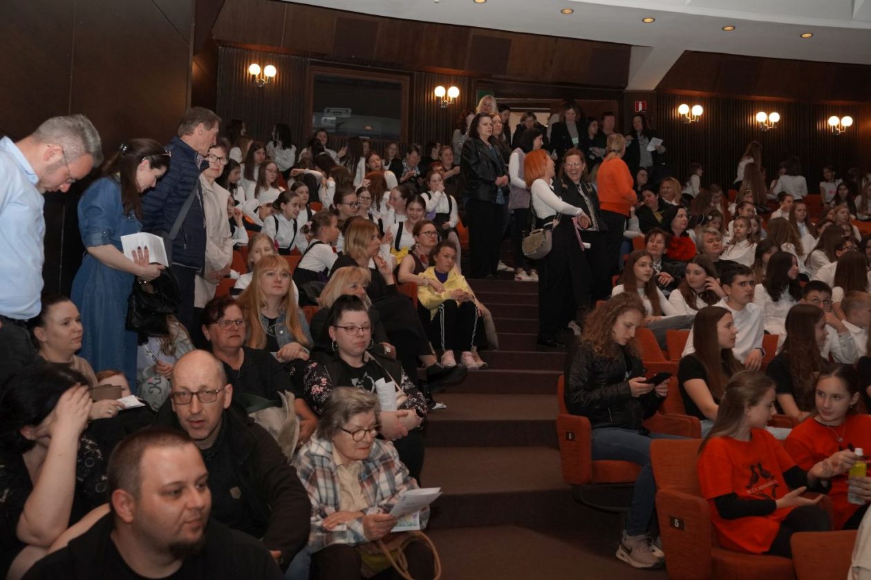 11. smotra pjevačkih zborova osnovnih i srednjih škola MŽ (4) 11. smotra pjevačkih zborova osnovnih i srednjih škola MŽ (4)