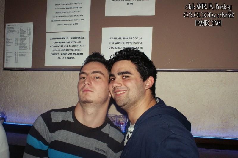 slika0020 Antrum (Četvrtak, 5.1.2012) slika0020 Antrum (Četvrtak, 5.1.2012)