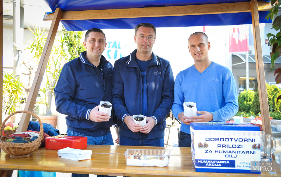 Rotarijanska Kestenijada u Prelogu: Mnoge je privukao miris svježe pečenih kestena