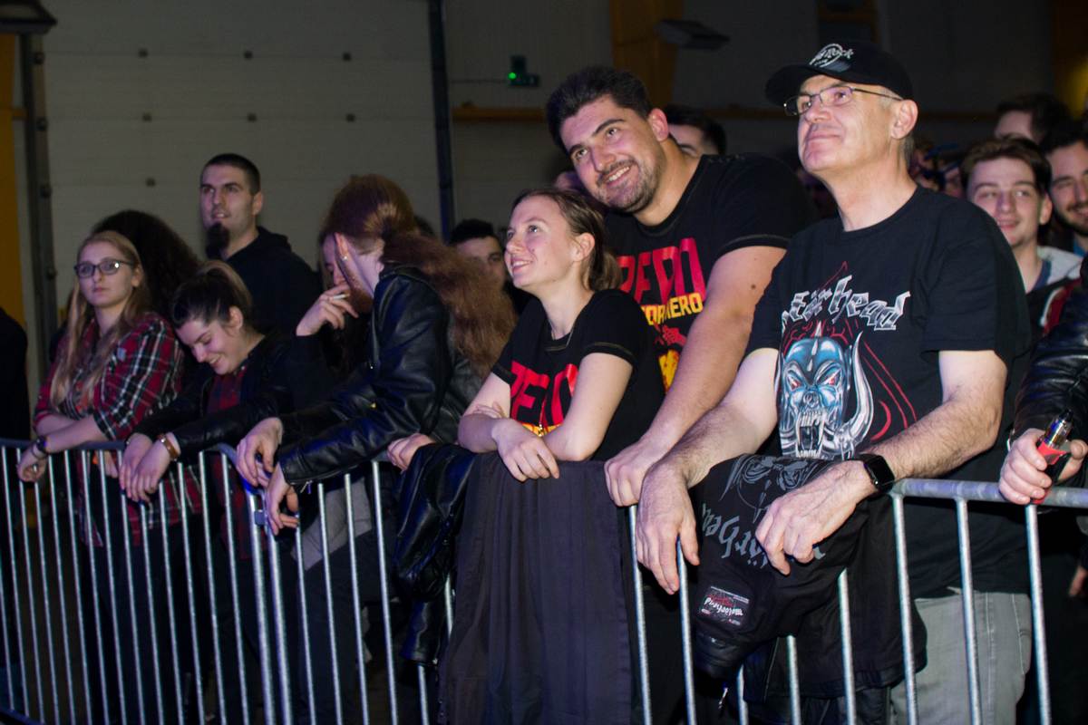 Čehaj fest: Odlična zabava na Mesapu uz Genovu, Pero Defformero i S.A.R.S.