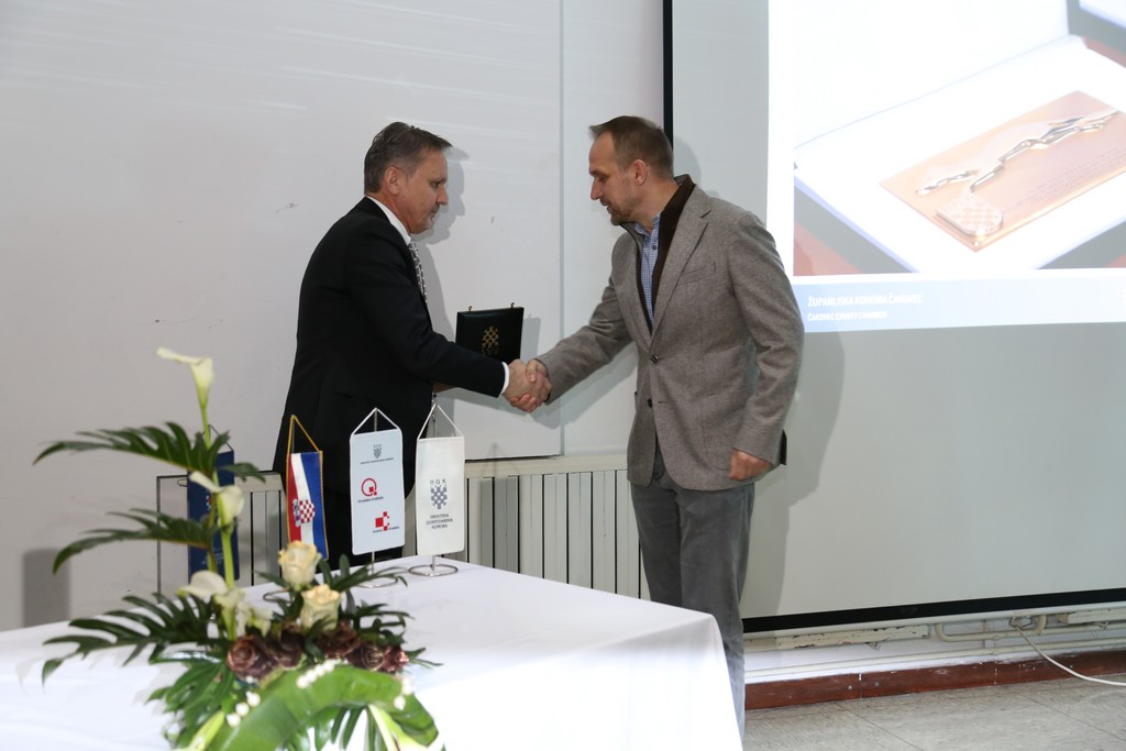 pravazena00018643915