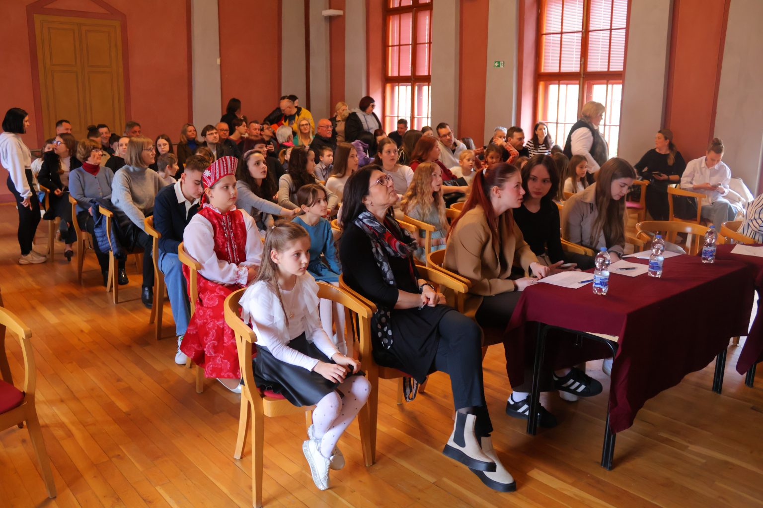 12. županijska smotra stvaralaštva ‘Živa klasika’ (3) 12. županijska smotra stvaralaštva 'Živa klasika' (1)