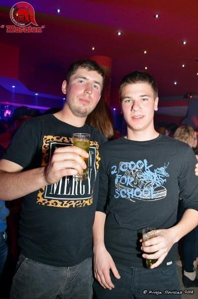 slika0017 Maraton (Petak, 21.3.2014. – Plesnjak Radia 1 uz Showtime band & Leo) slika0017 Maraton (Petak, 21.3.2014. – Plesnjak Radia 1 uz Showtime band & Leo)