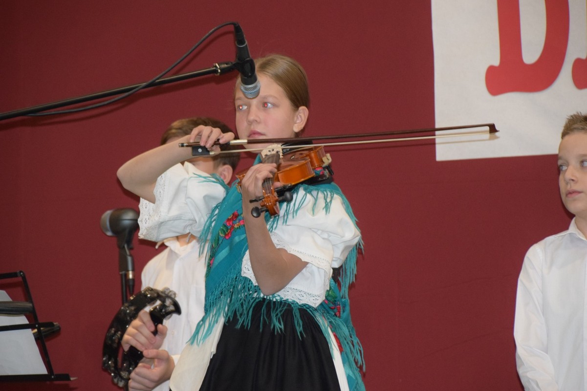 susret malih čuvara međimurske popevke dobravske Tete Lize2023 susret malih čuvara međimurske popevke dobravske Tete Lize2023